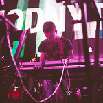  Klaxons  ,  9
