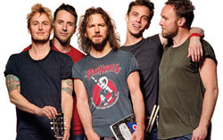  Pearl Jam.    indiemusicchatter.com