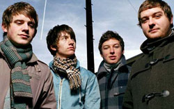  Arctic Monkeys.    stayinbuenosaires.com