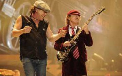 AC/DC. ���� � ����� blog.kp.ru