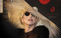 Lady Gaga. ���� � ����� orlandosentinel.com