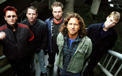 Pearl Jam.    music-mix.ew.com